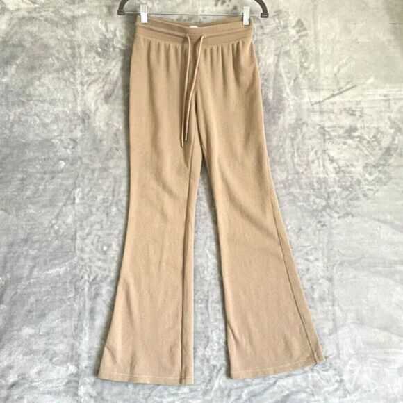 Aritzia Sunday Best Waffle Knit Flare Pant Size S Beige Pull-On Lounge Everyday - Picture 2 of 13